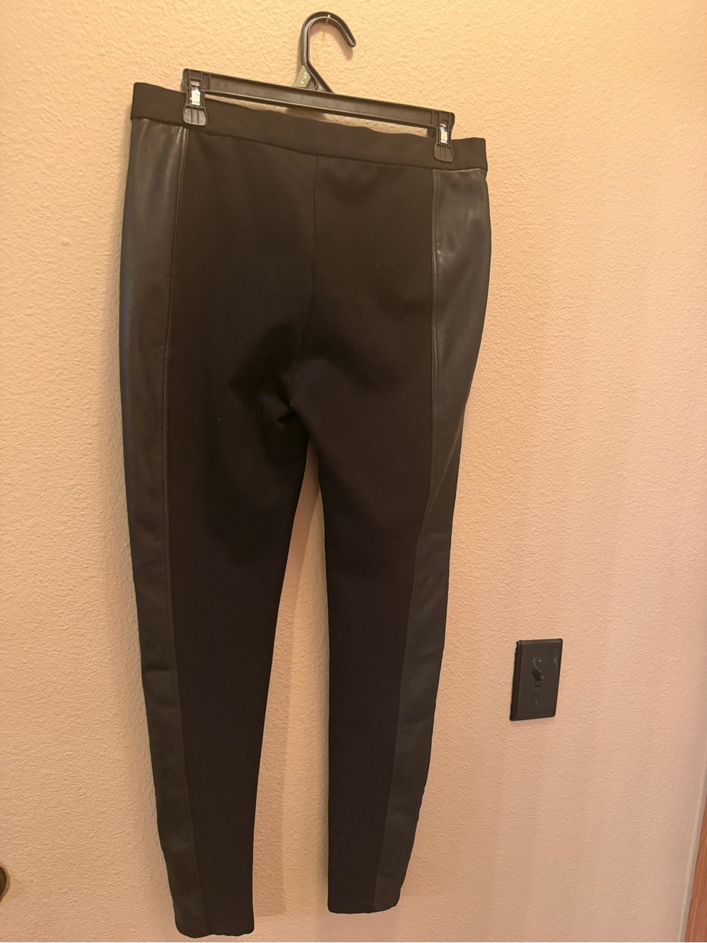 PAIGE Black Faux Leather Paneled Leggings - Picture 3 of 3